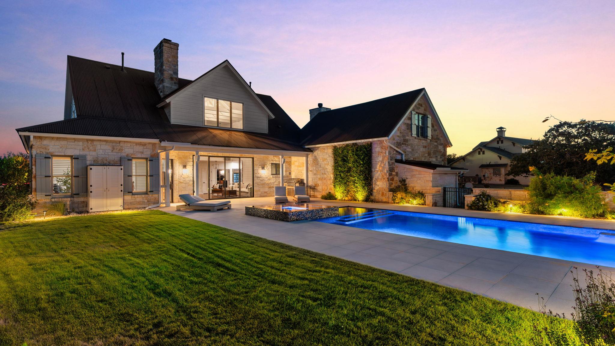 Image 3 of 40 For 148 Trailmaster Cir