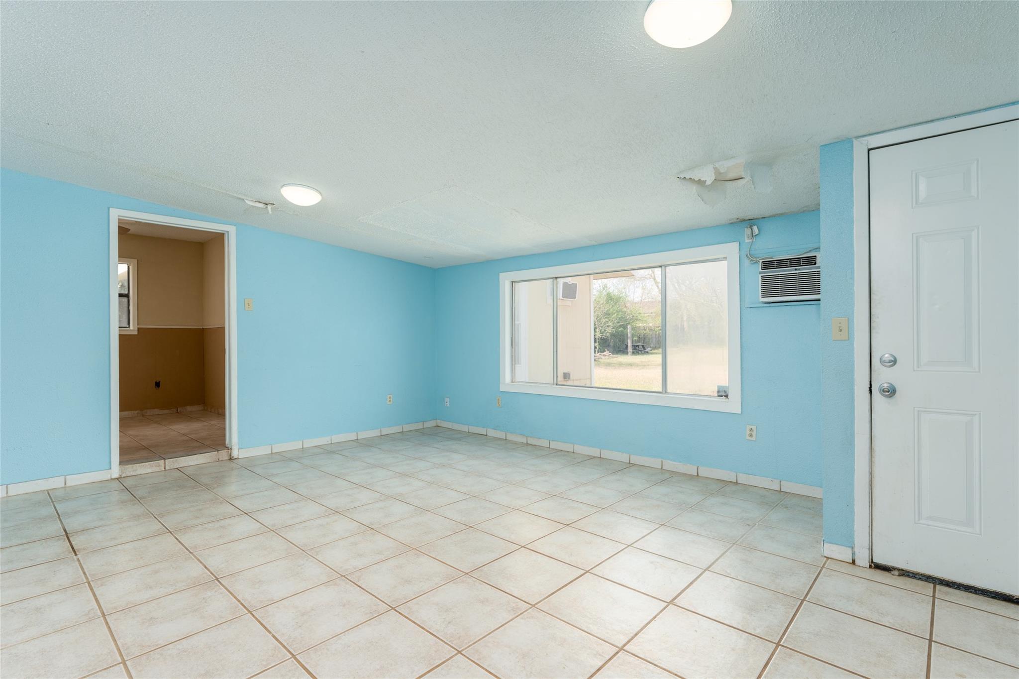 Image 23 of 30 For 600 Cypress St