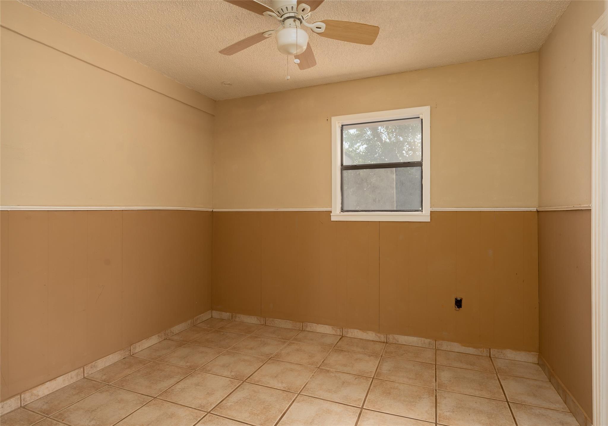 Image 25 of 30 For 600 Cypress St