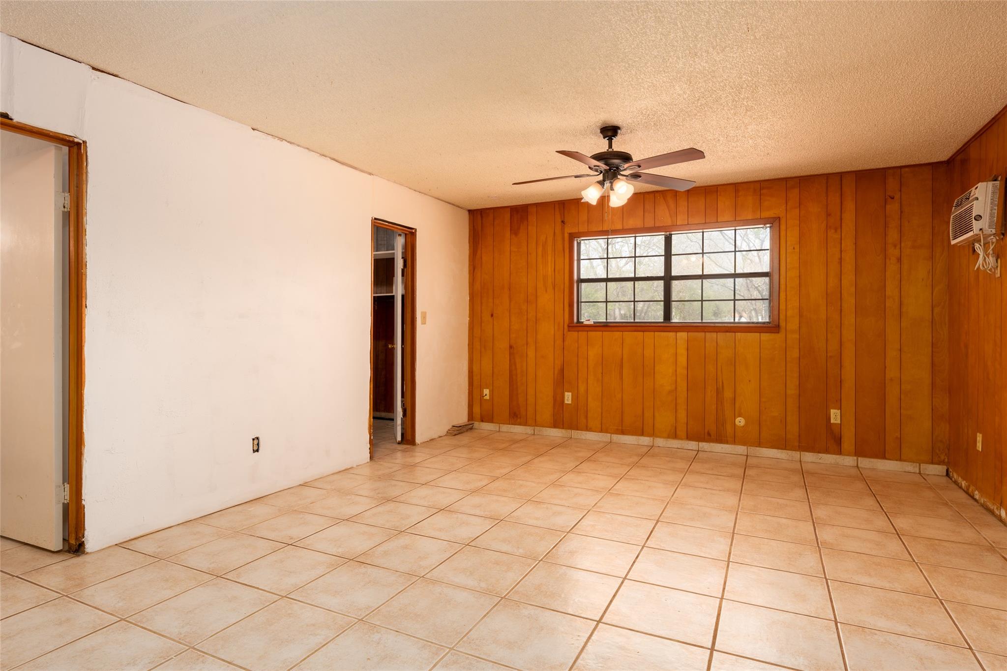 Image 26 of 30 For 600 Cypress St