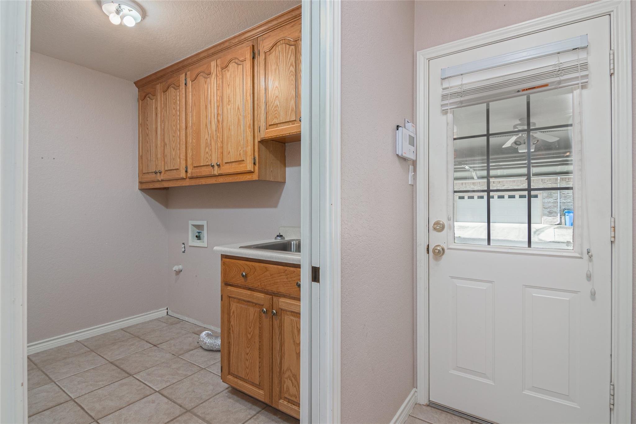 Image 24 of 40 For 668 Sagewood Pkwy