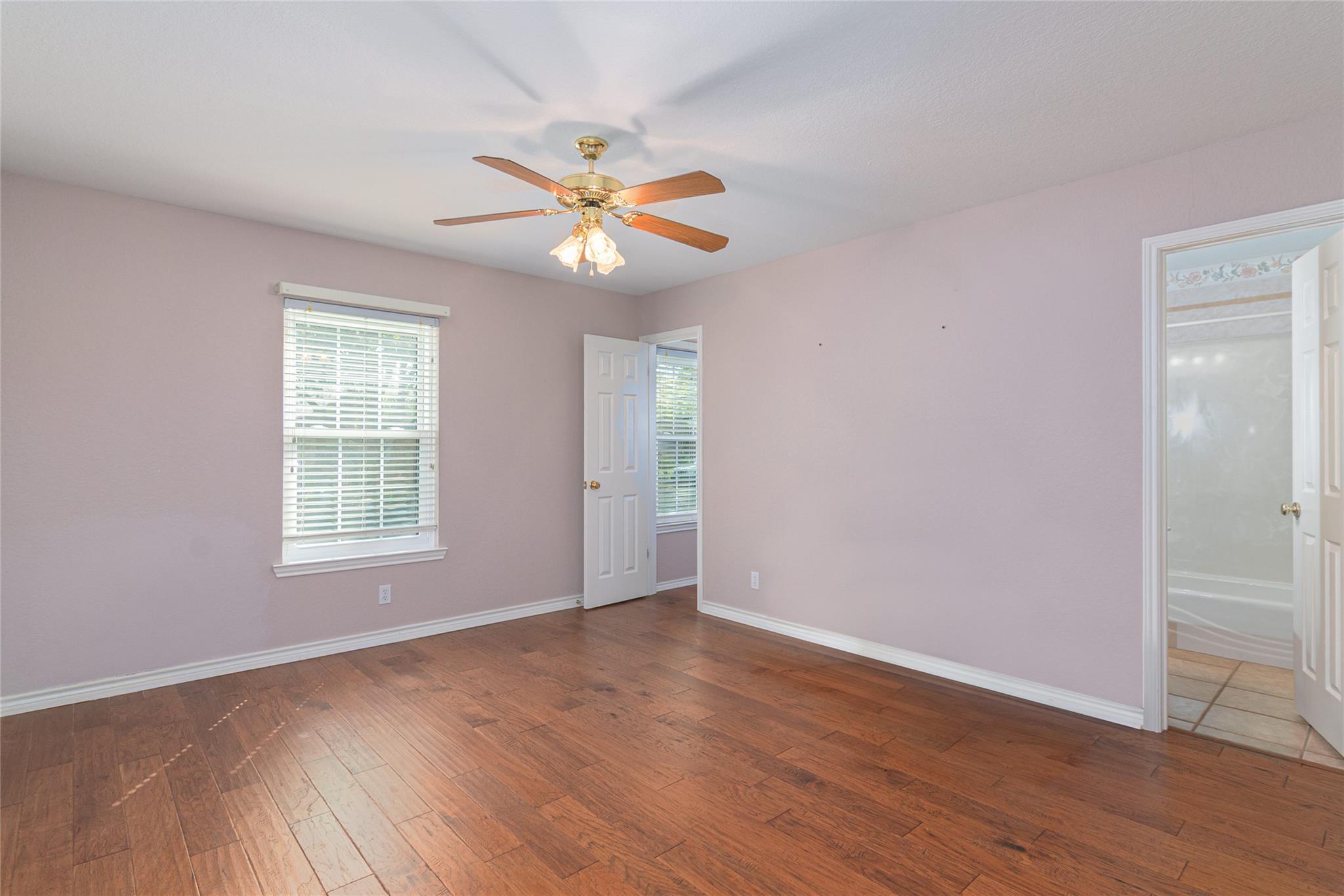 Image 32 of 40 For 668 Sagewood Pkwy