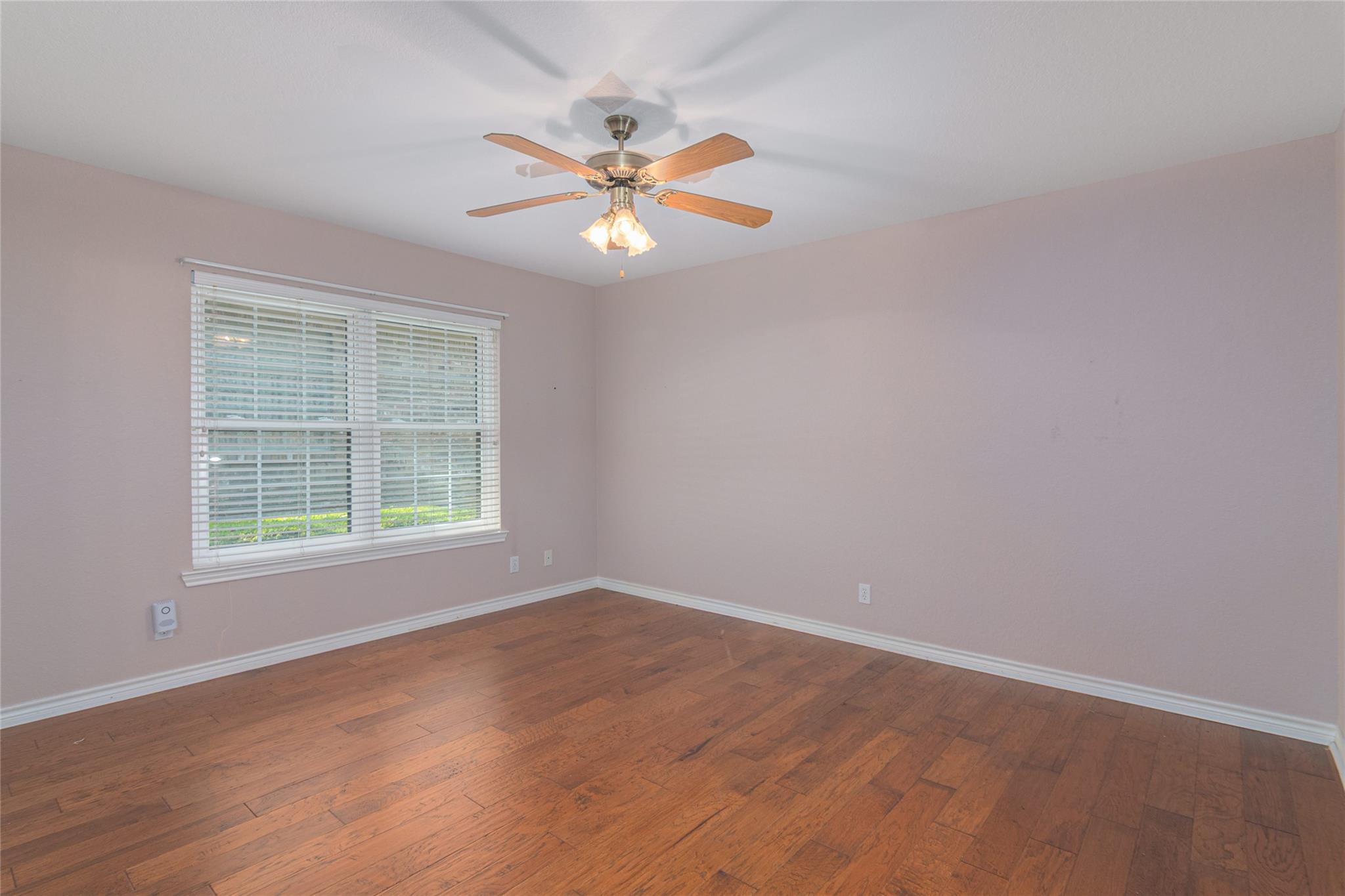 Image 35 of 40 For 668 Sagewood Pkwy