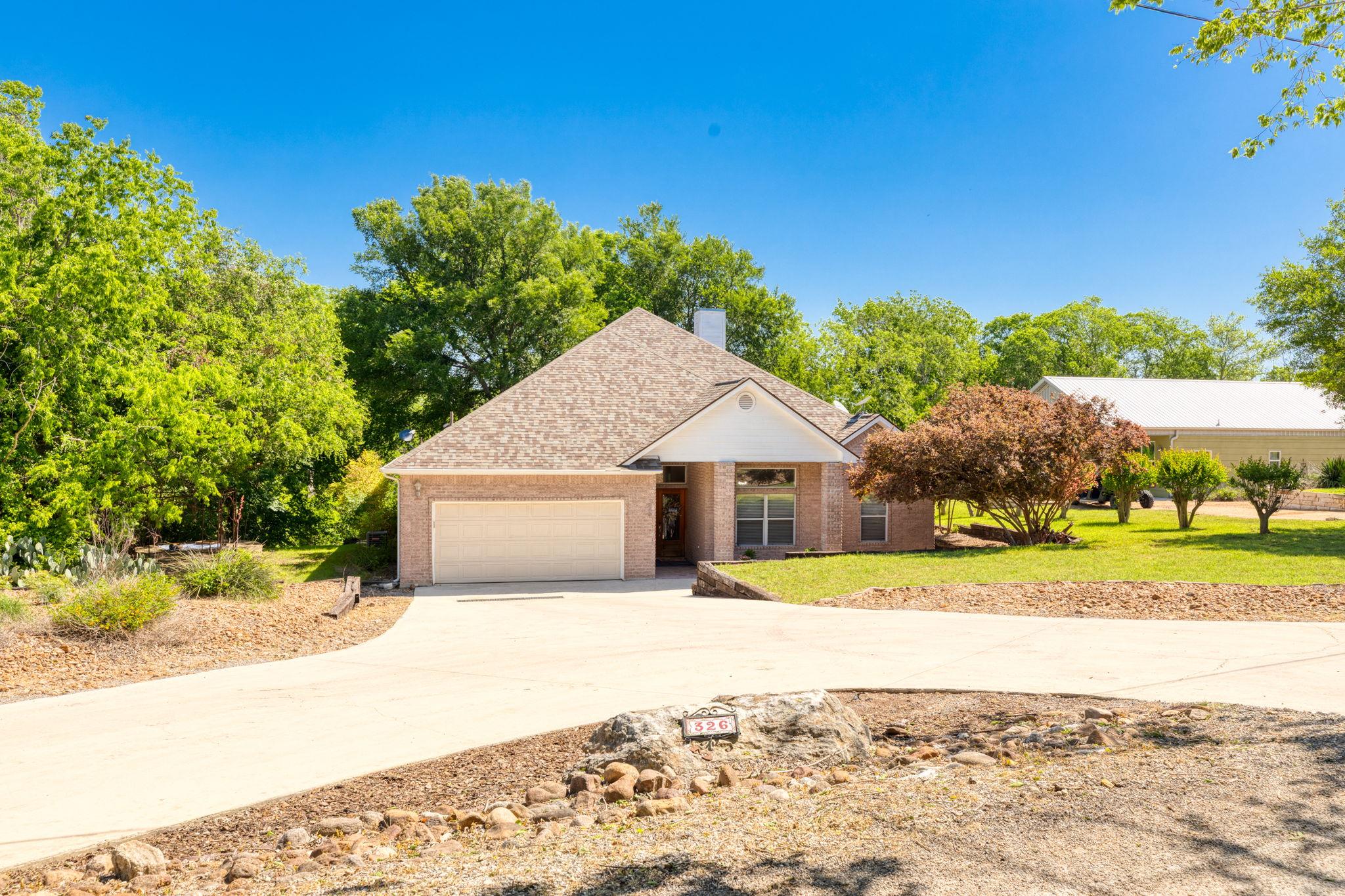 Image 2 of 40 For 326 Red Bird Ln