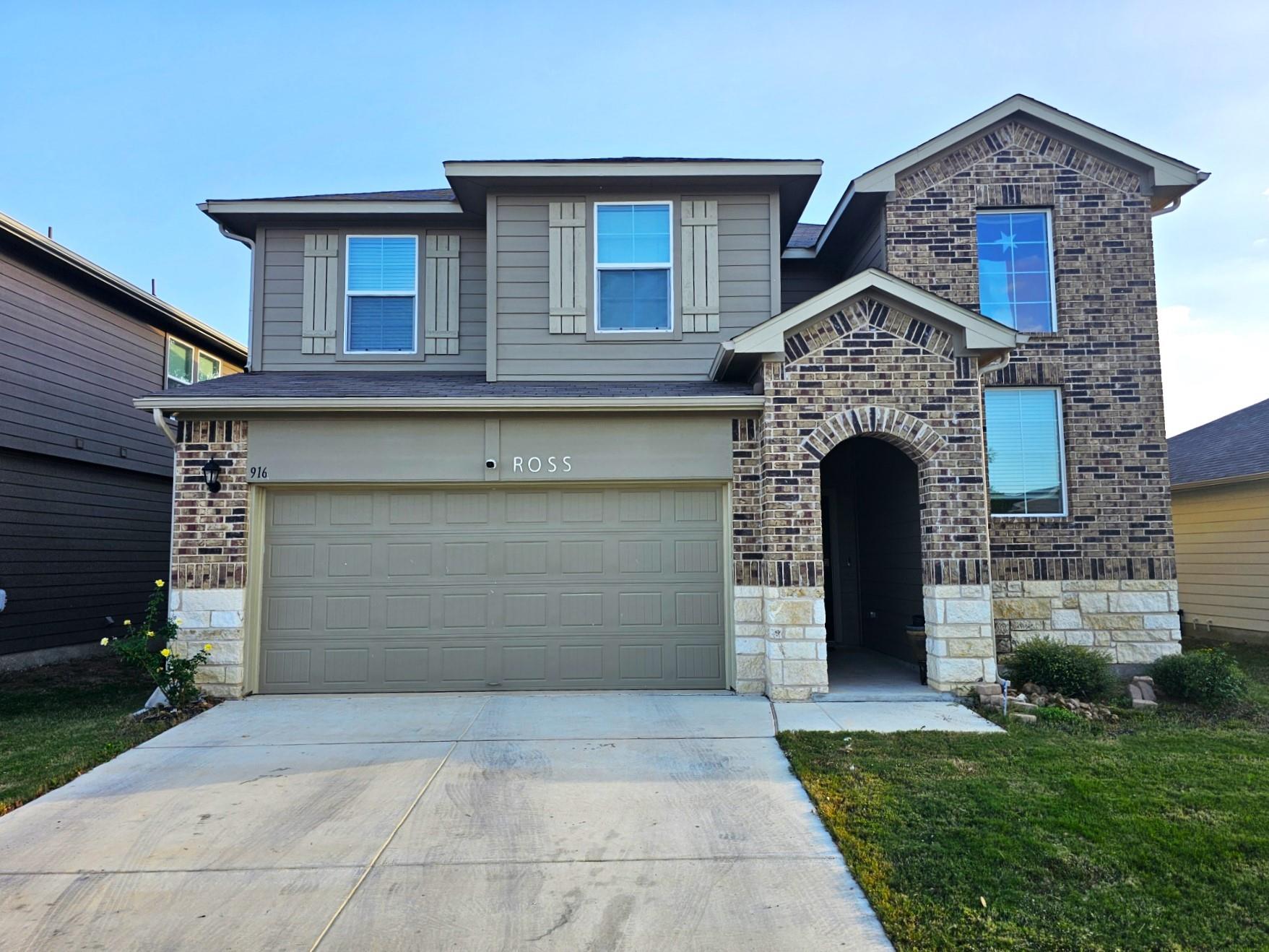 Details for 916 Armadillo Dr, Seguin, TX 78155
