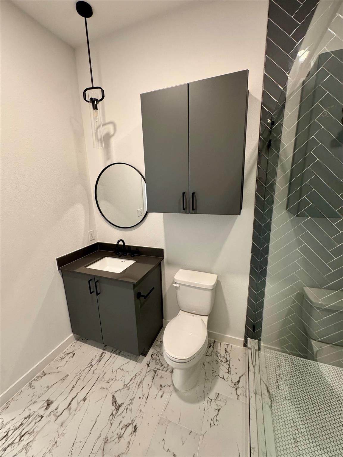 Image 12 of 20 For 2165 Gabriels Pl 1111