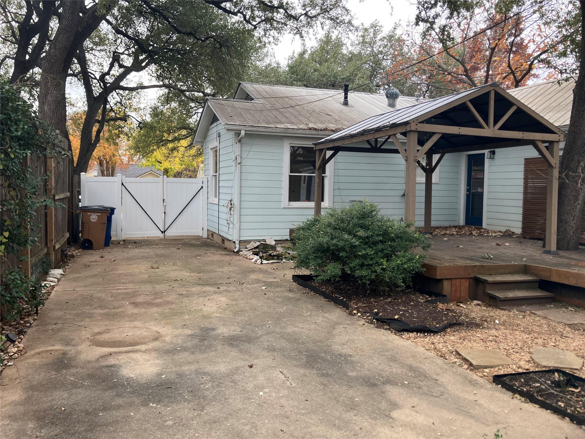 Image 24 of 40 For 1916 39th St