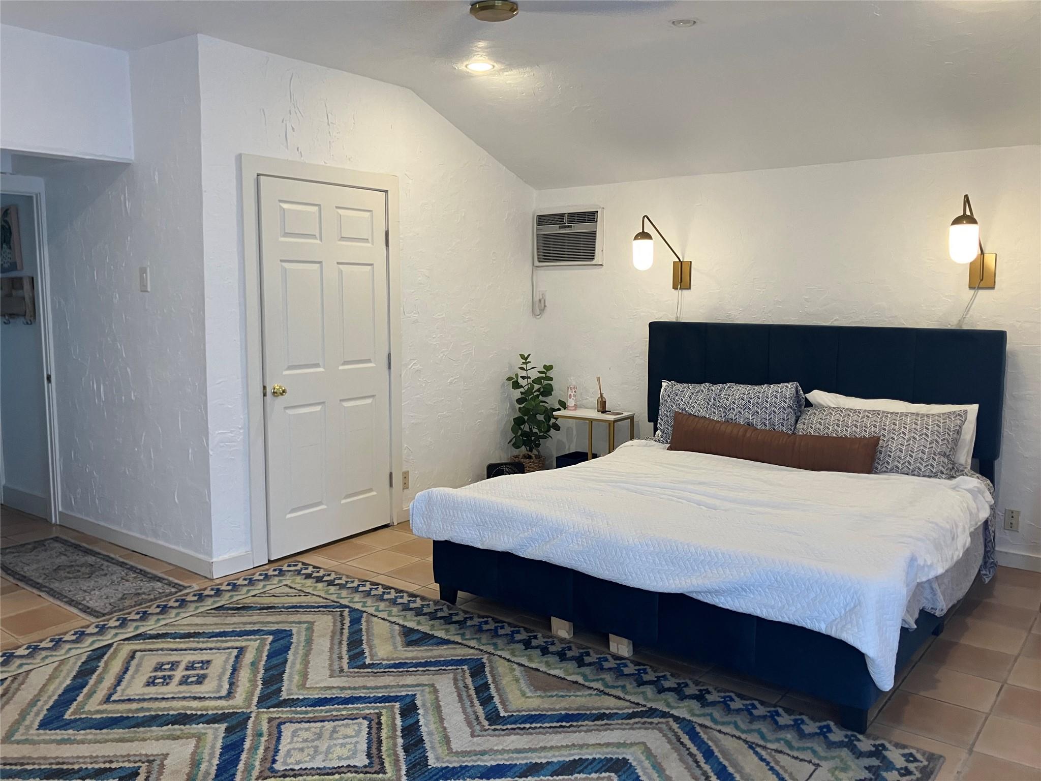 Image 26 of 40 For 1916 39th St