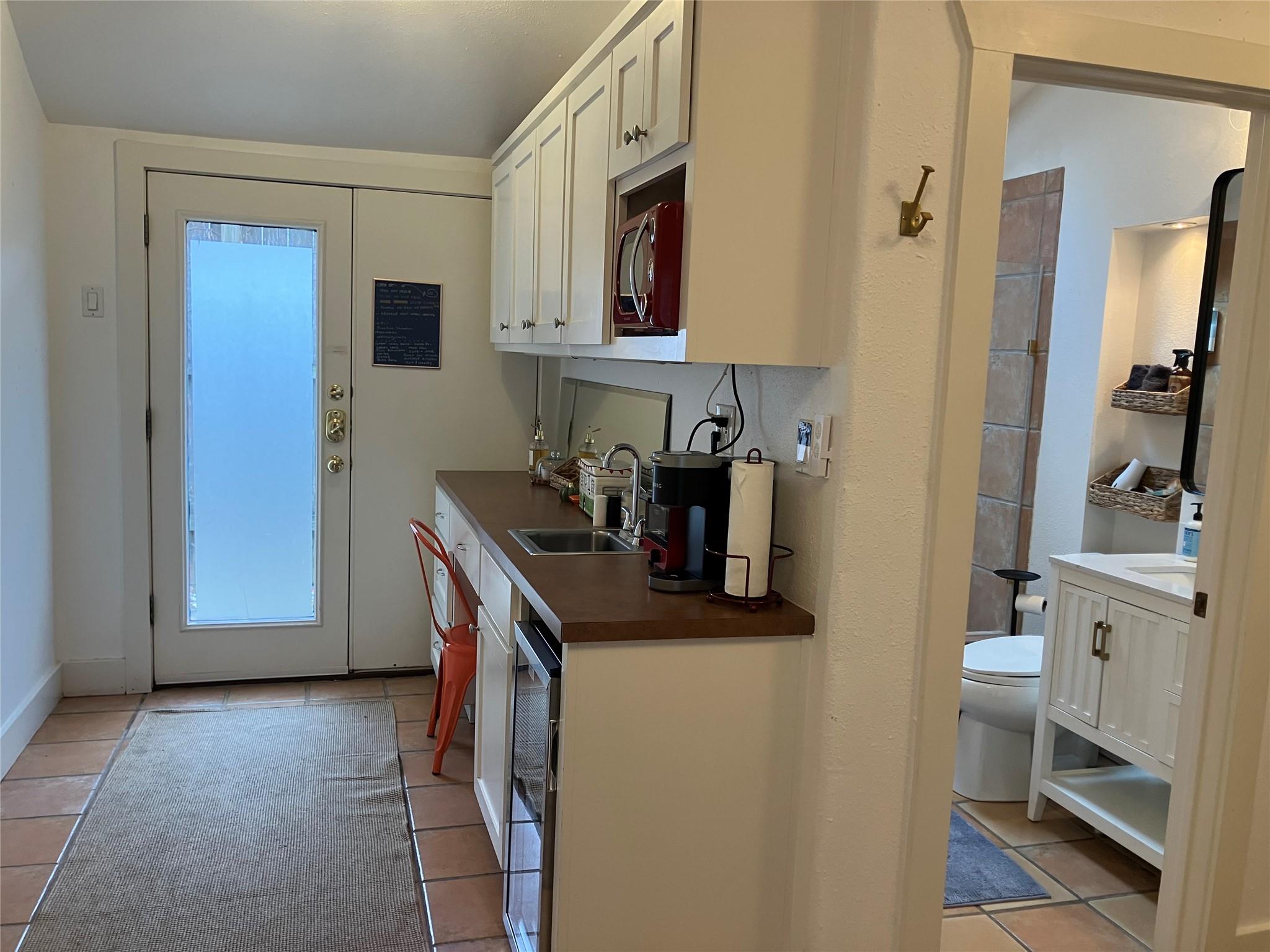 Image 28 of 40 For 1916 39th St