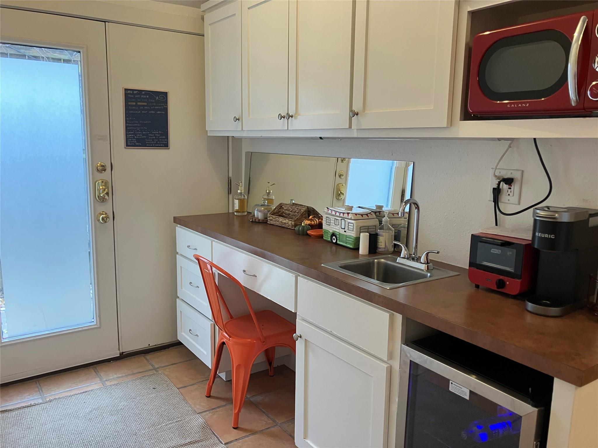 Image 32 of 40 For 1916 39th St