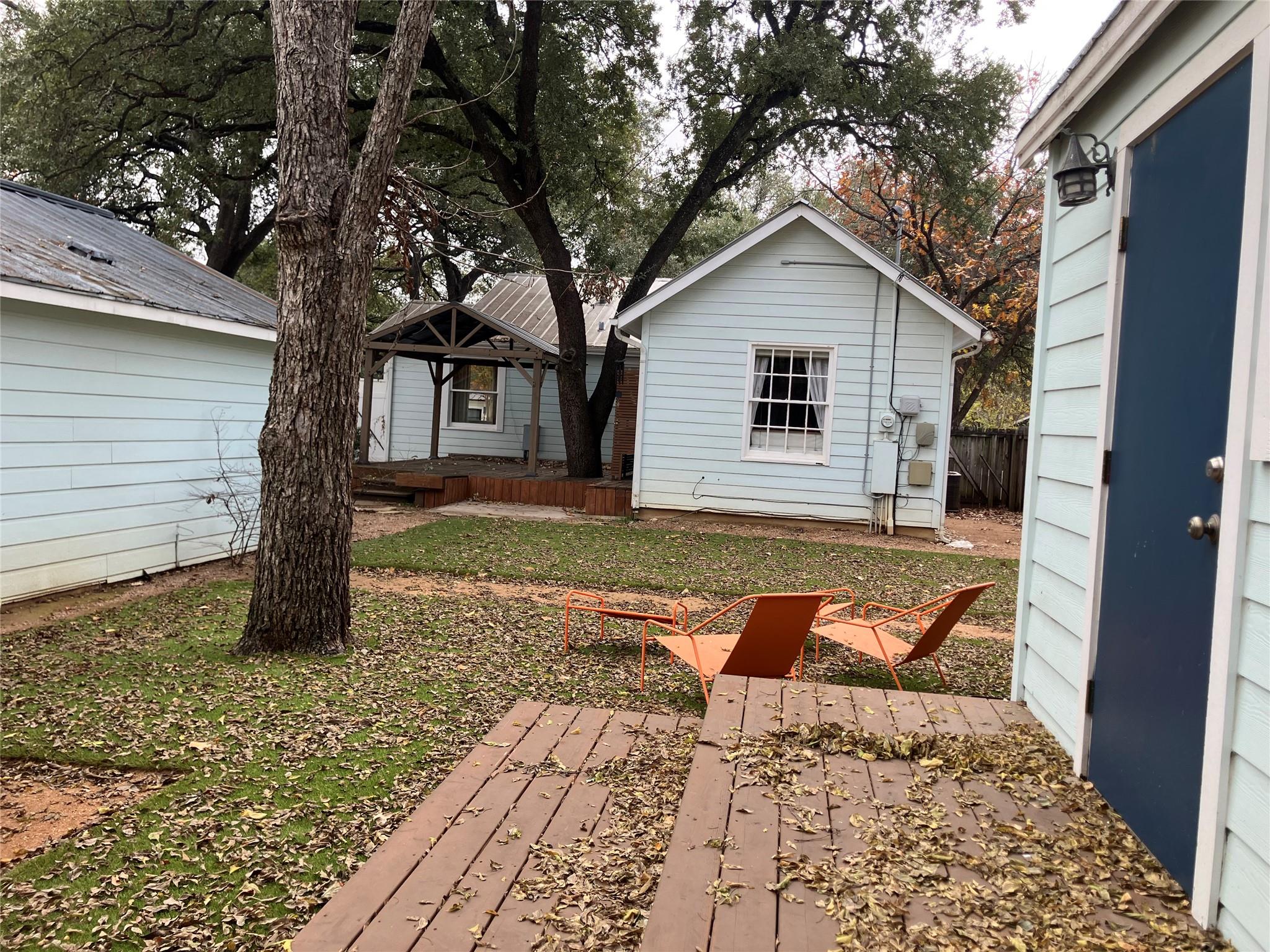 Image 34 of 40 For 1916 39th St