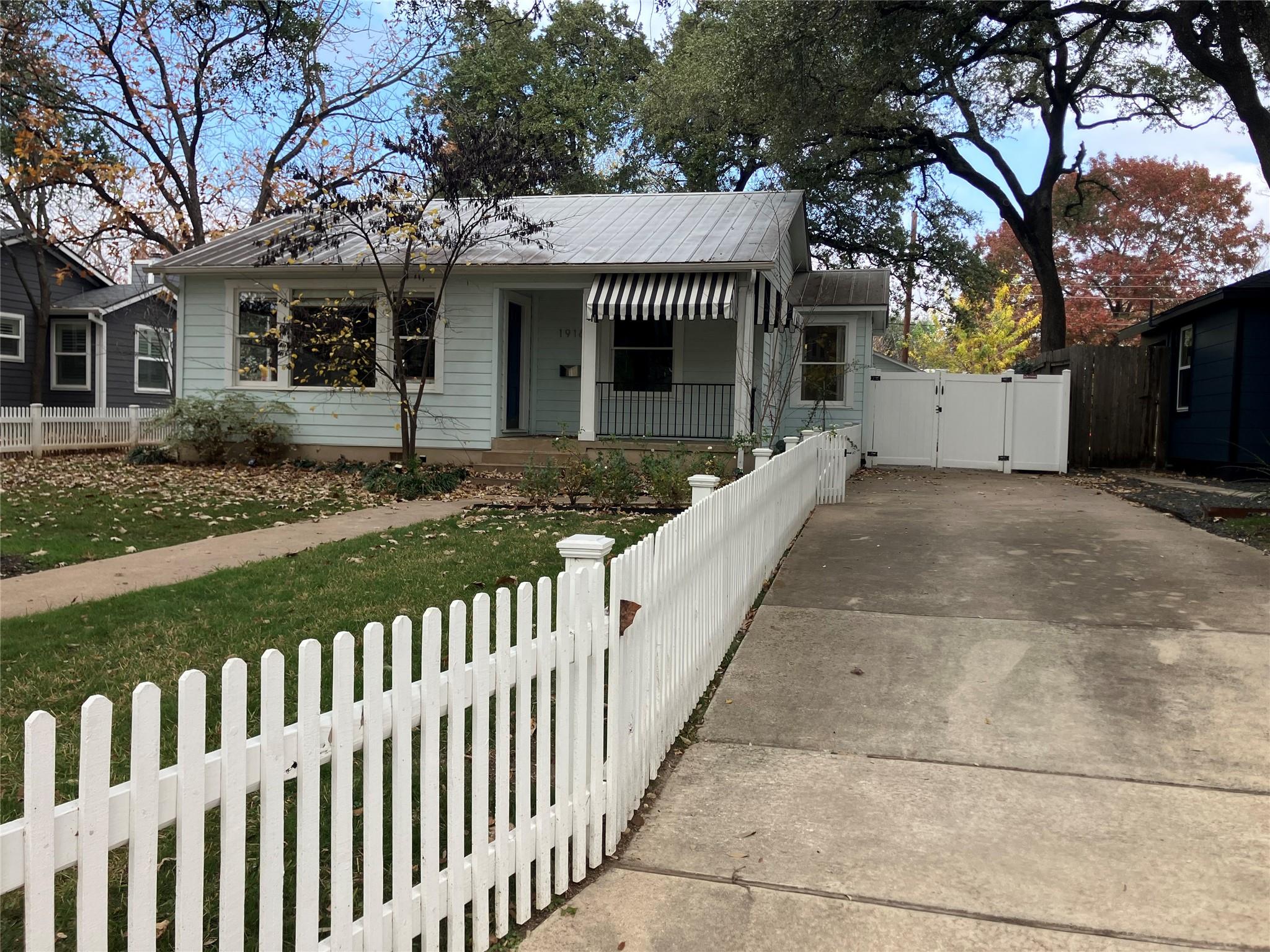 Image 39 of 40 For 1916 39th St