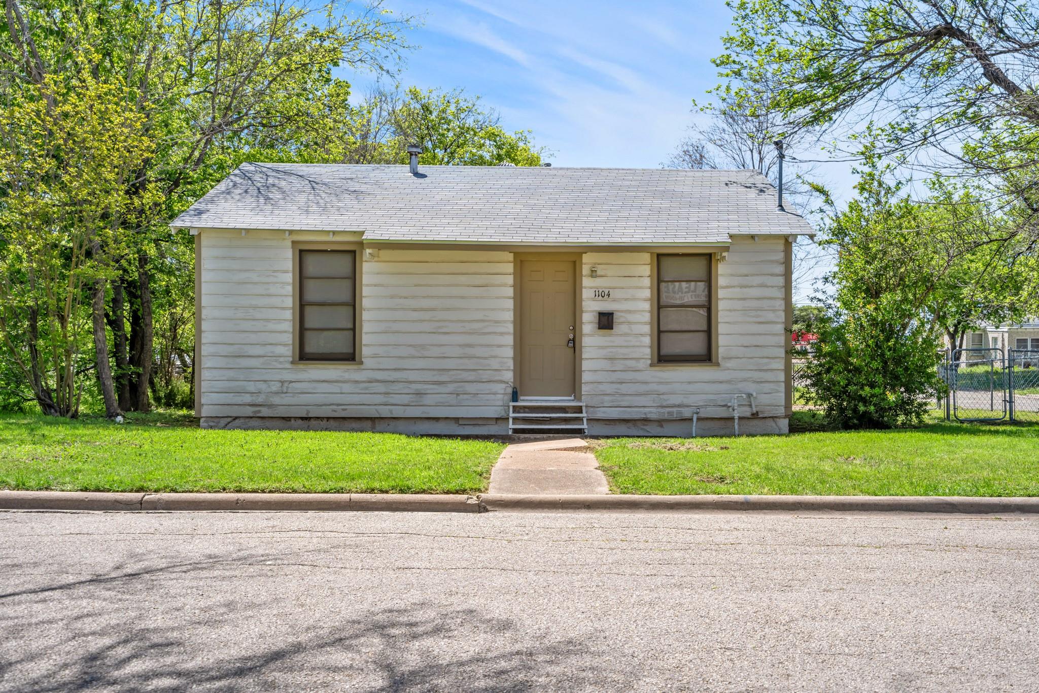 Details for 1104 York Ave, Killeen, TX 76541