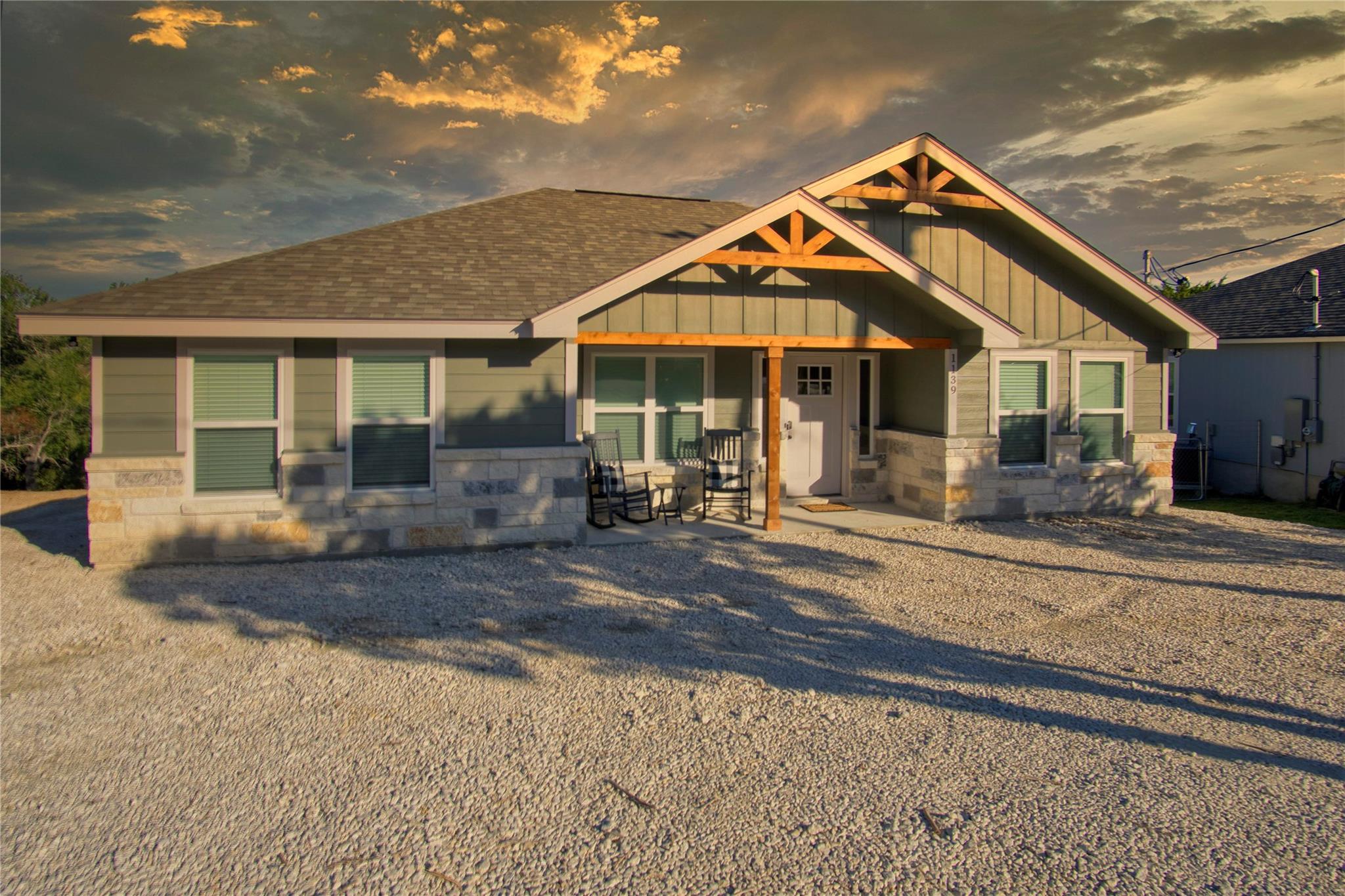 Details for 1139 Cedar Bend Dr, Canyon Lake, TX 78133