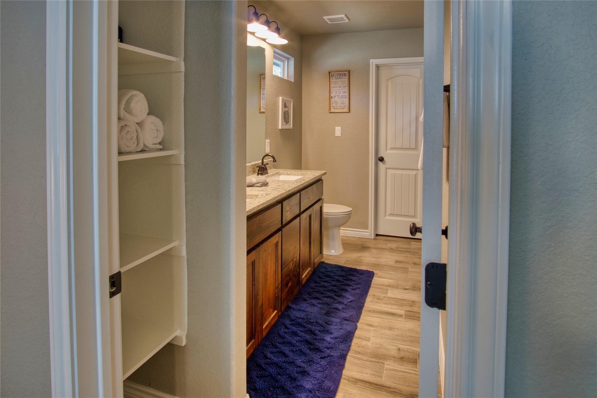 Image 24 of 34 For 1139 Cedar Bend Dr