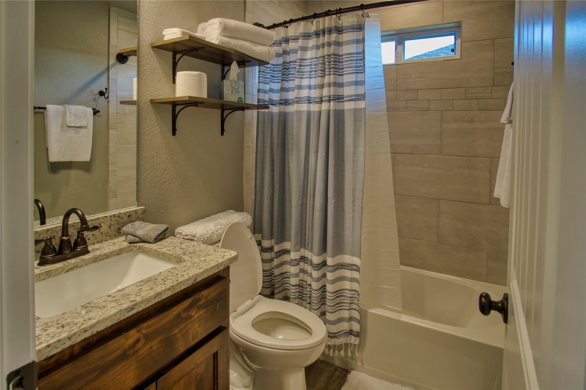 Image 31 of 34 For 1139 Cedar Bend Dr