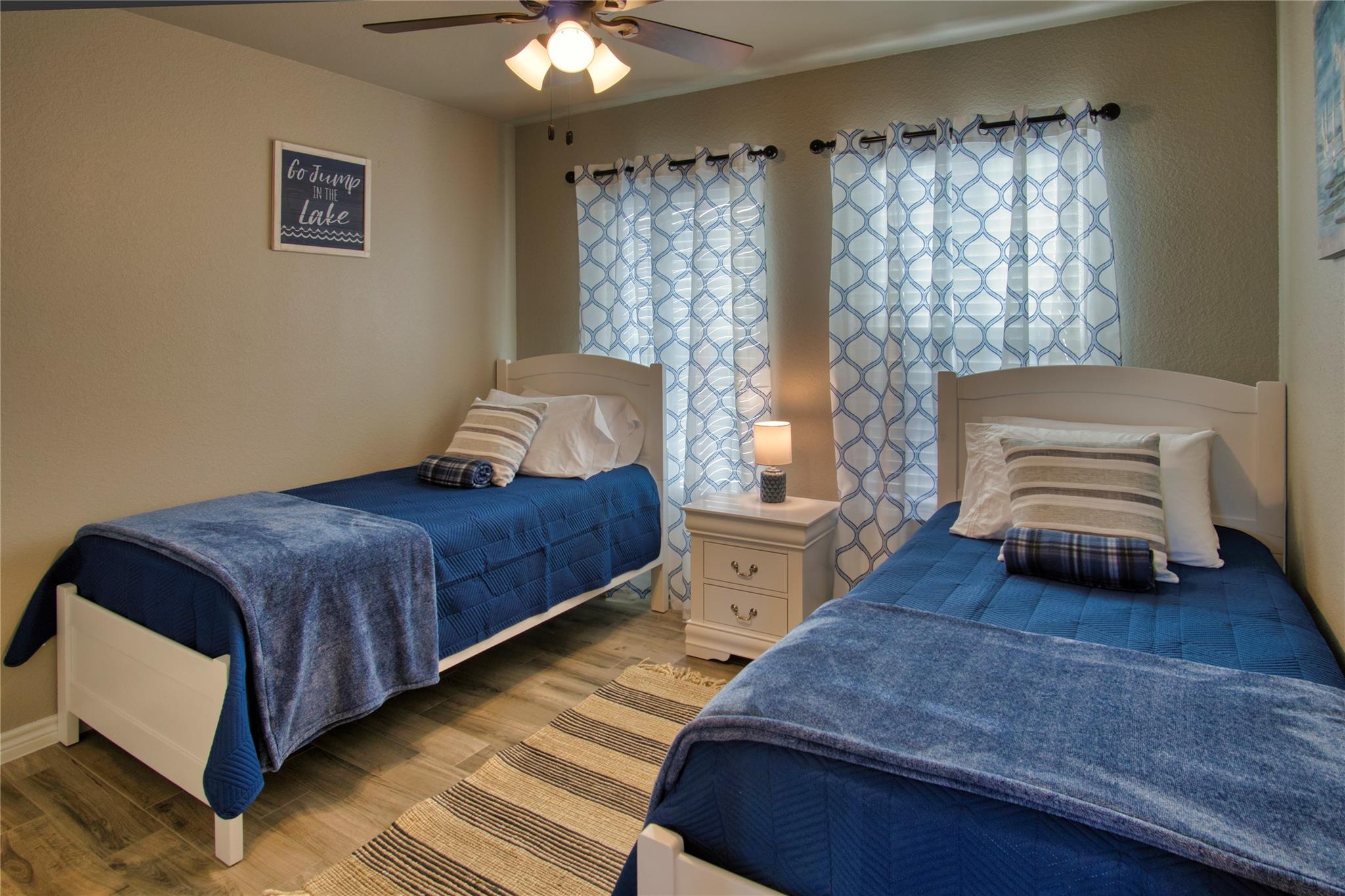 Image 33 of 34 For 1139 Cedar Bend Dr