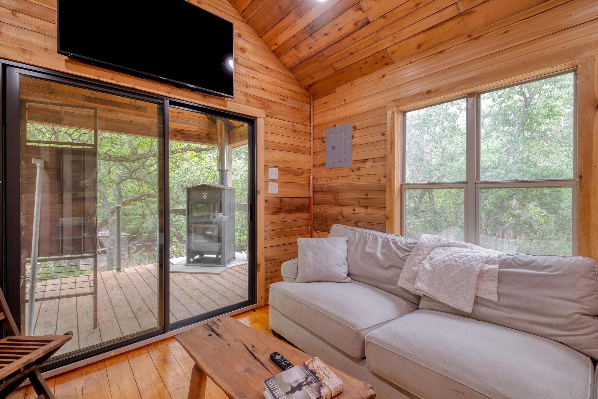 Image 35 of 40 For 200 Red Bird Ln