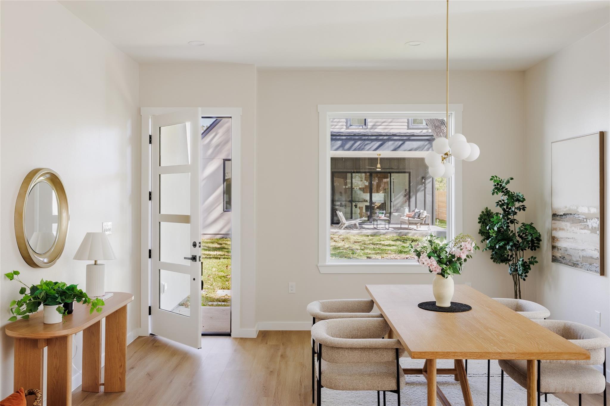 Image 23 of 40 For 901 Redd St 