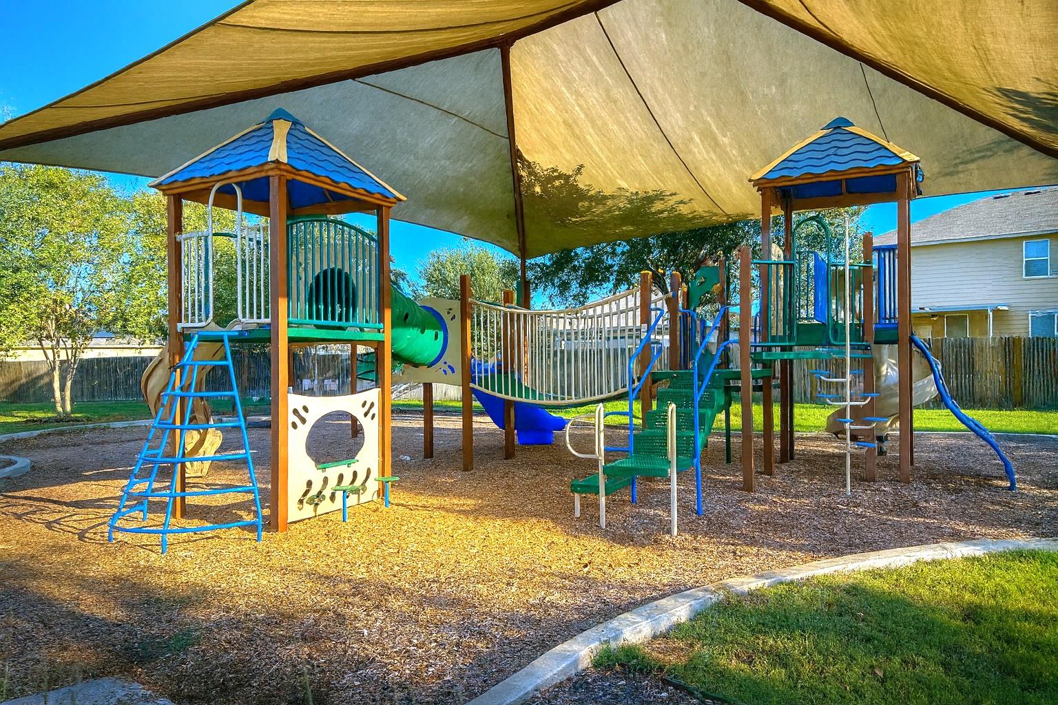 Image 15 of 16 For 1032 Sandwell Ct