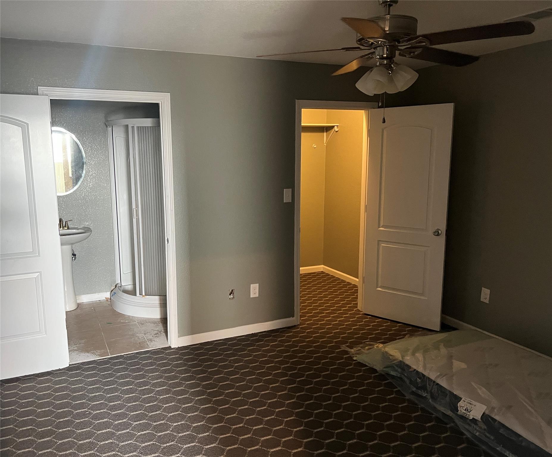 Image 23 of 25 For 15014 Iowa St