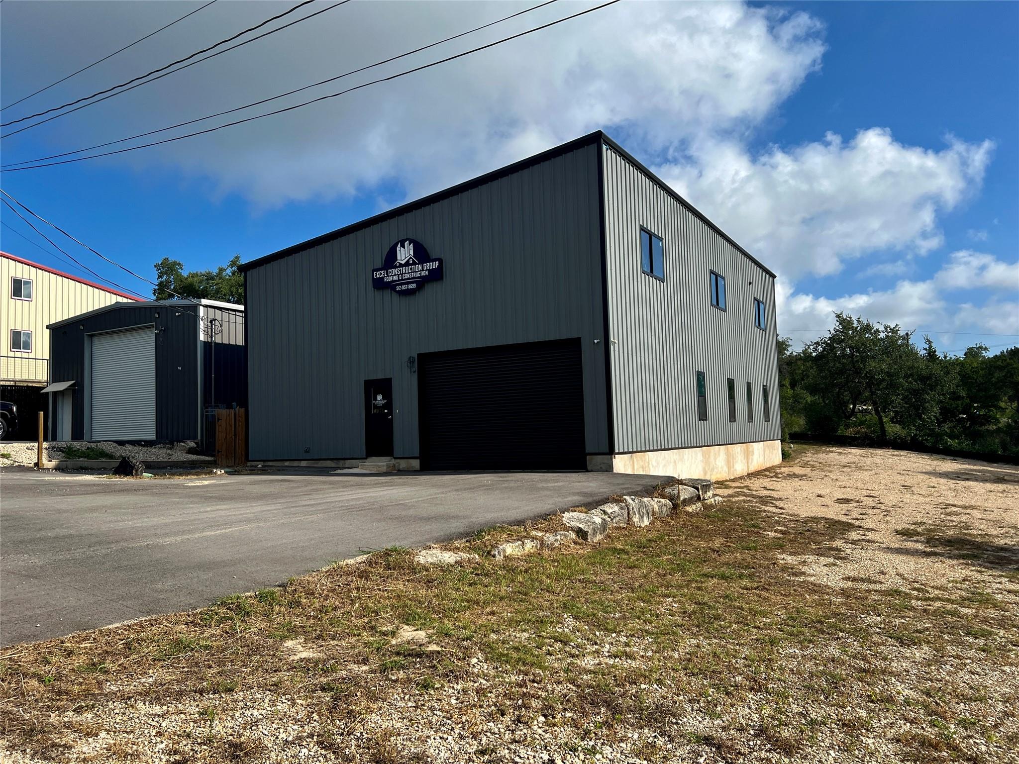 Image 4 of 25 For 15014 Iowa St