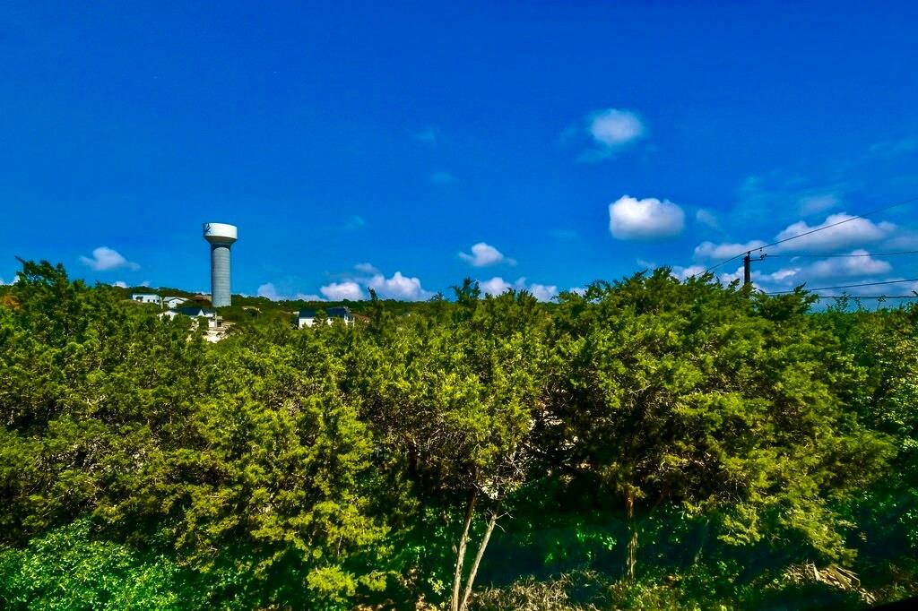 Image 5 of 25 For 15014 Iowa St