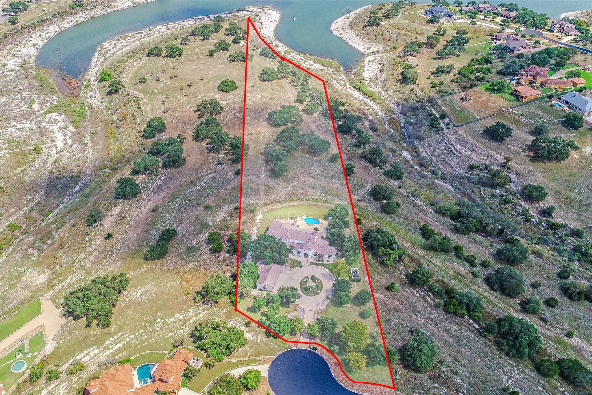 Image 2 of 37 For 144 Serene St