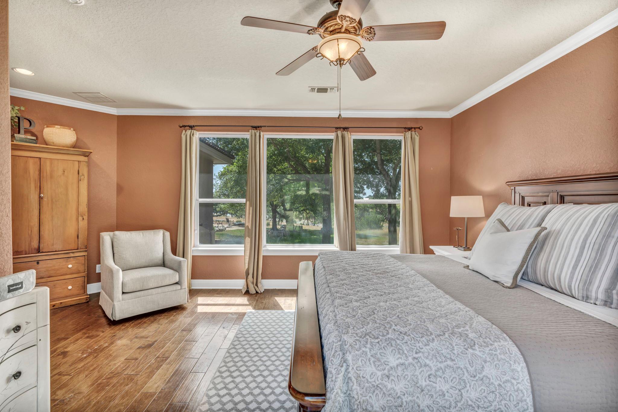 Image 29 of 37 For 144 Serene St