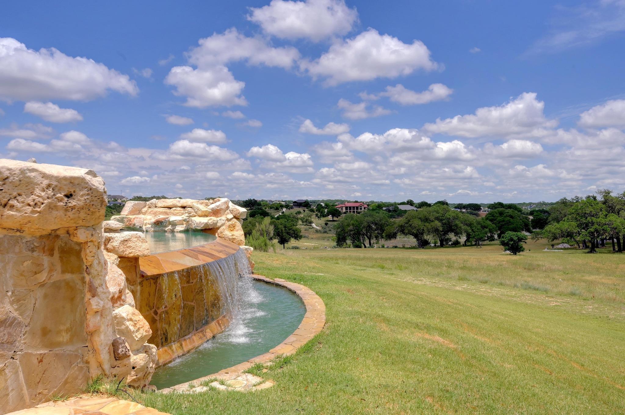 Image 30 of 37 For 144 Serene St