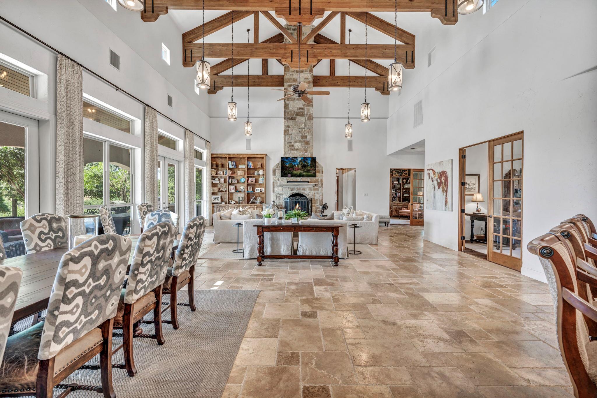 Image 5 of 37 For 144 Serene St