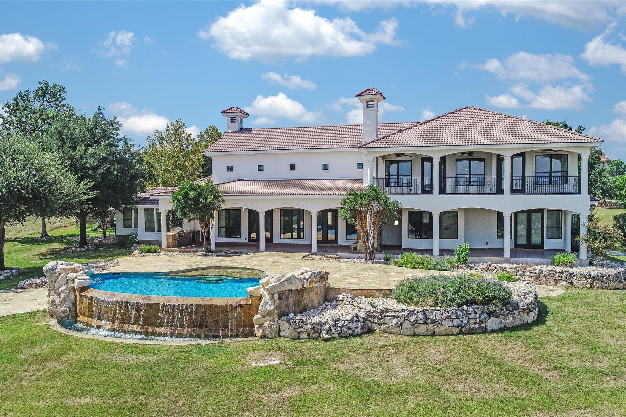 Image 8 of 37 For 144 Serene St