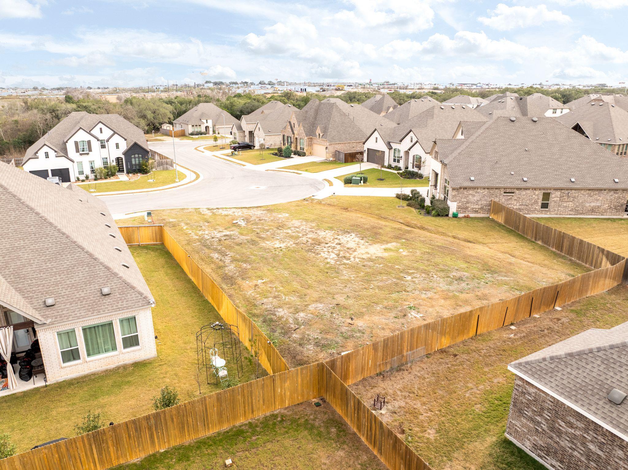 Image 10 of 17 For 13185 Hallie Crst