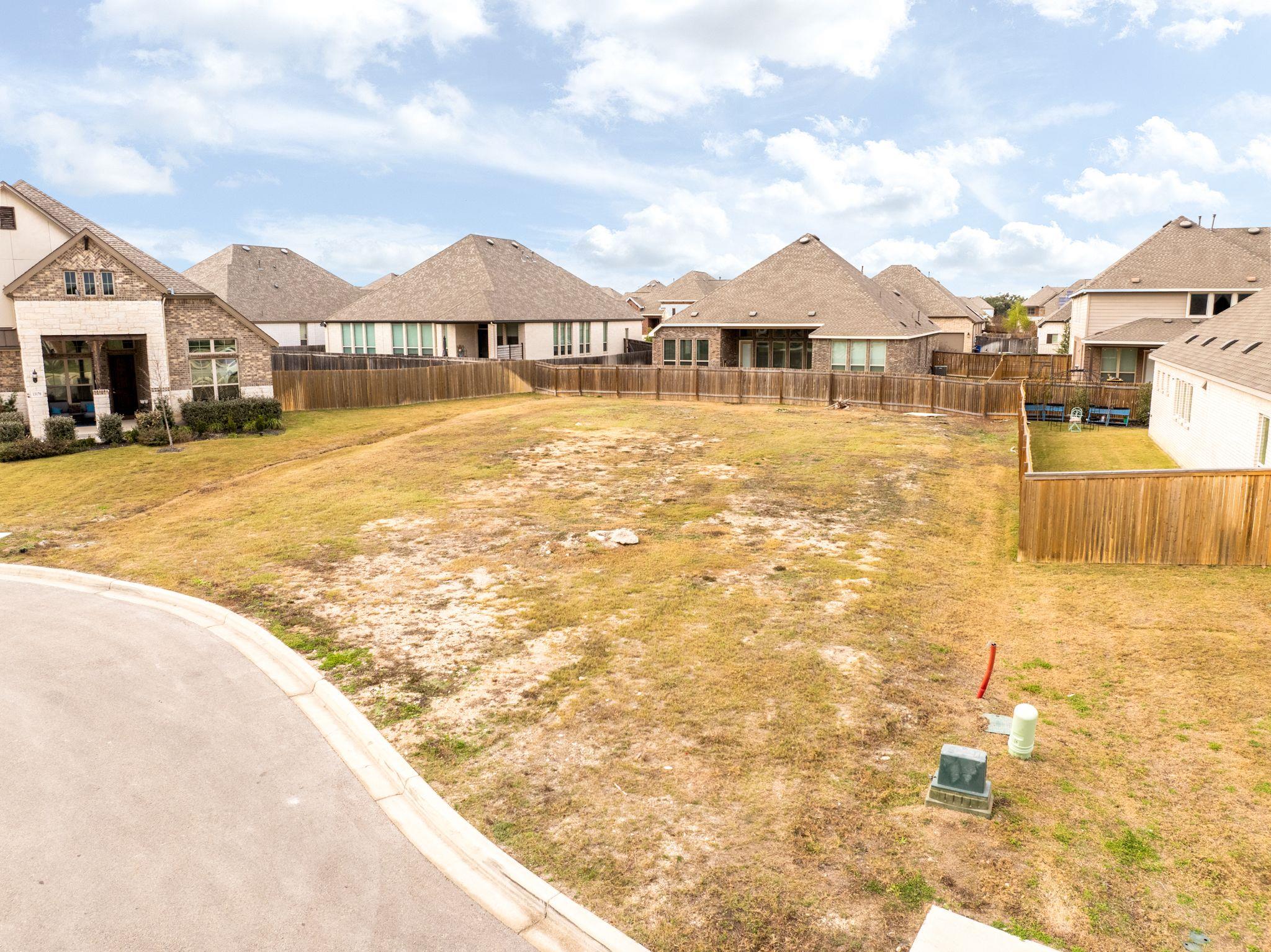 Image 9 of 17 For 13185 Hallie Crst