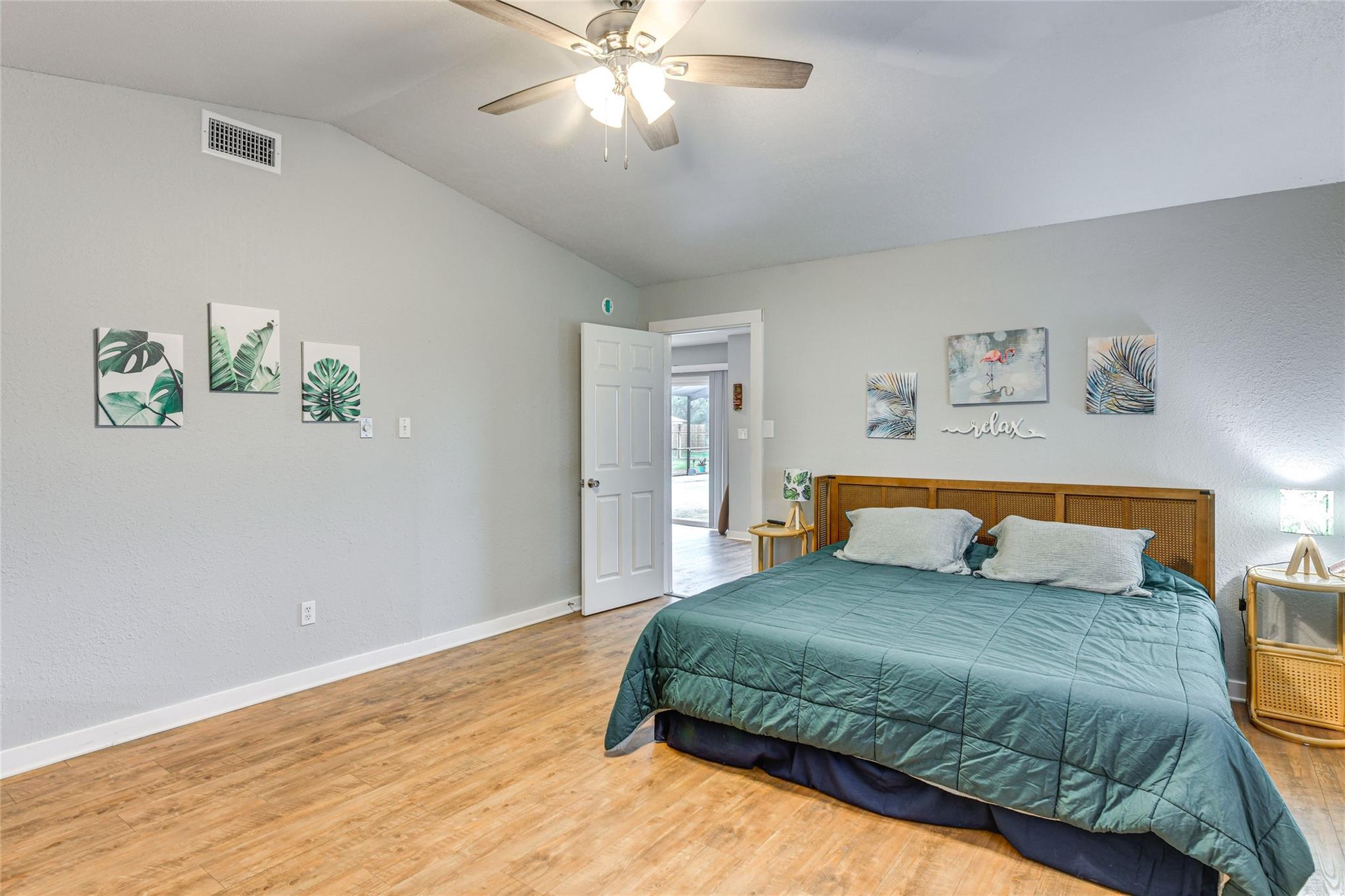 Image 16 of 40 For 1522-1524 Sixteenth St