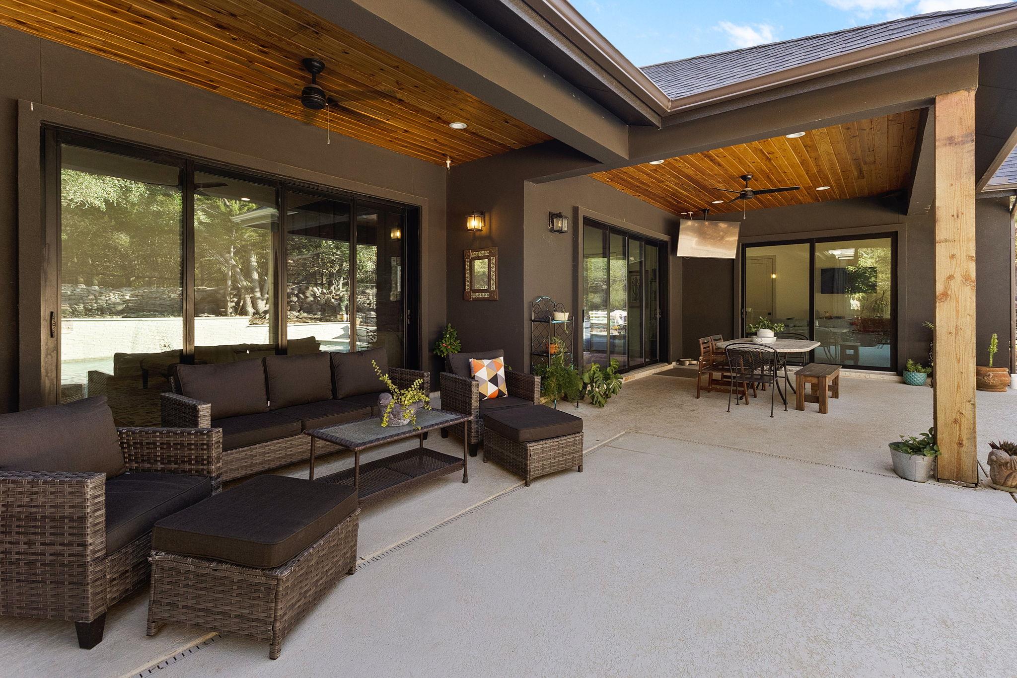 Image 33 of 40 For 1341 Merlot  