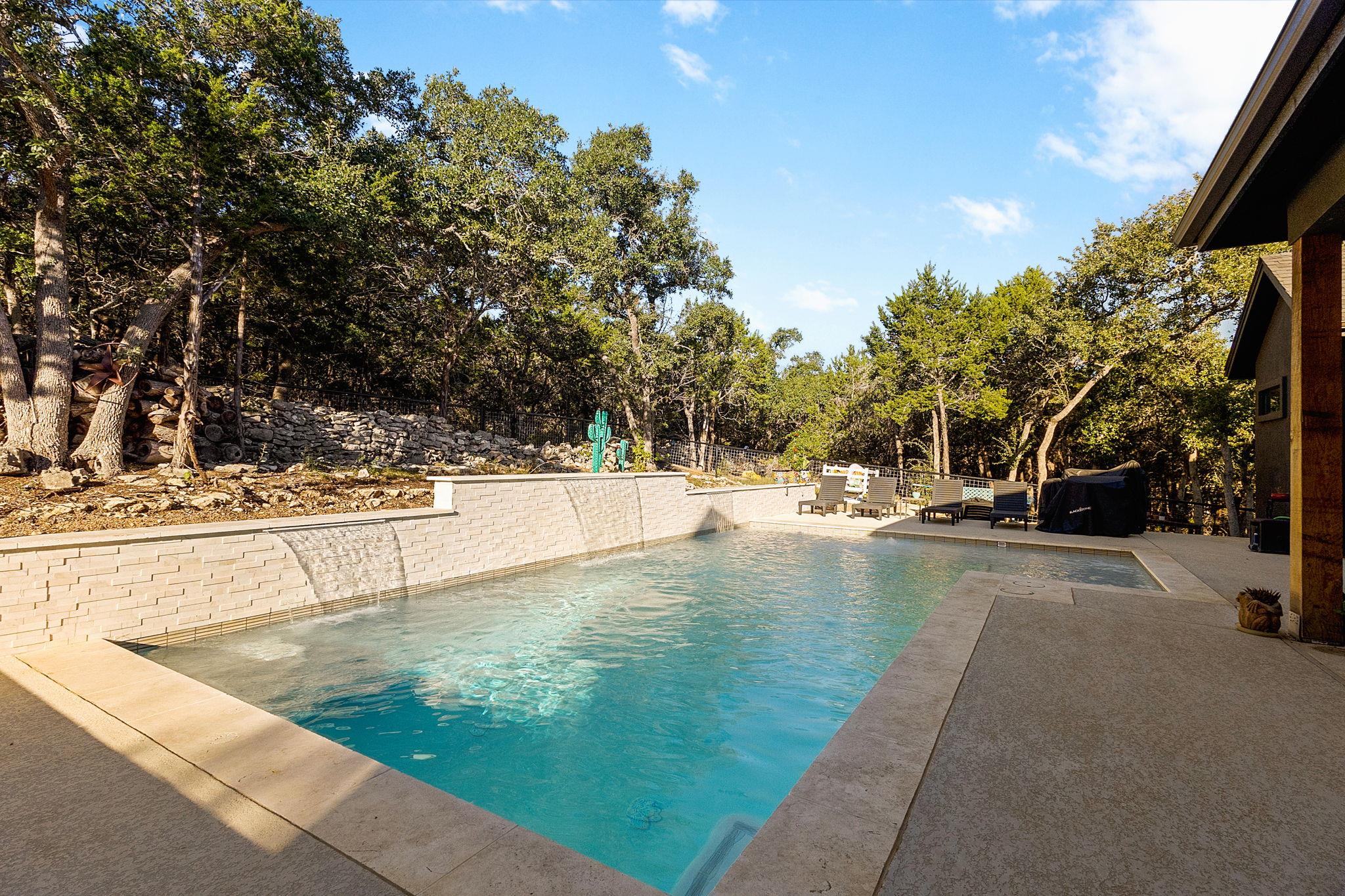 Image 34 of 40 For 1341 Merlot  