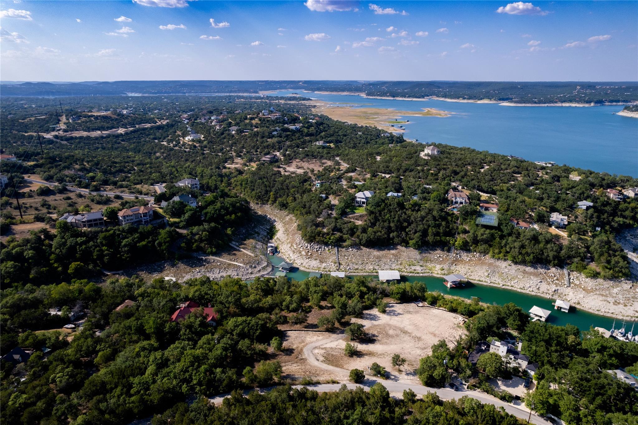 Image 9 of 34 For 14610 Agarita Rd