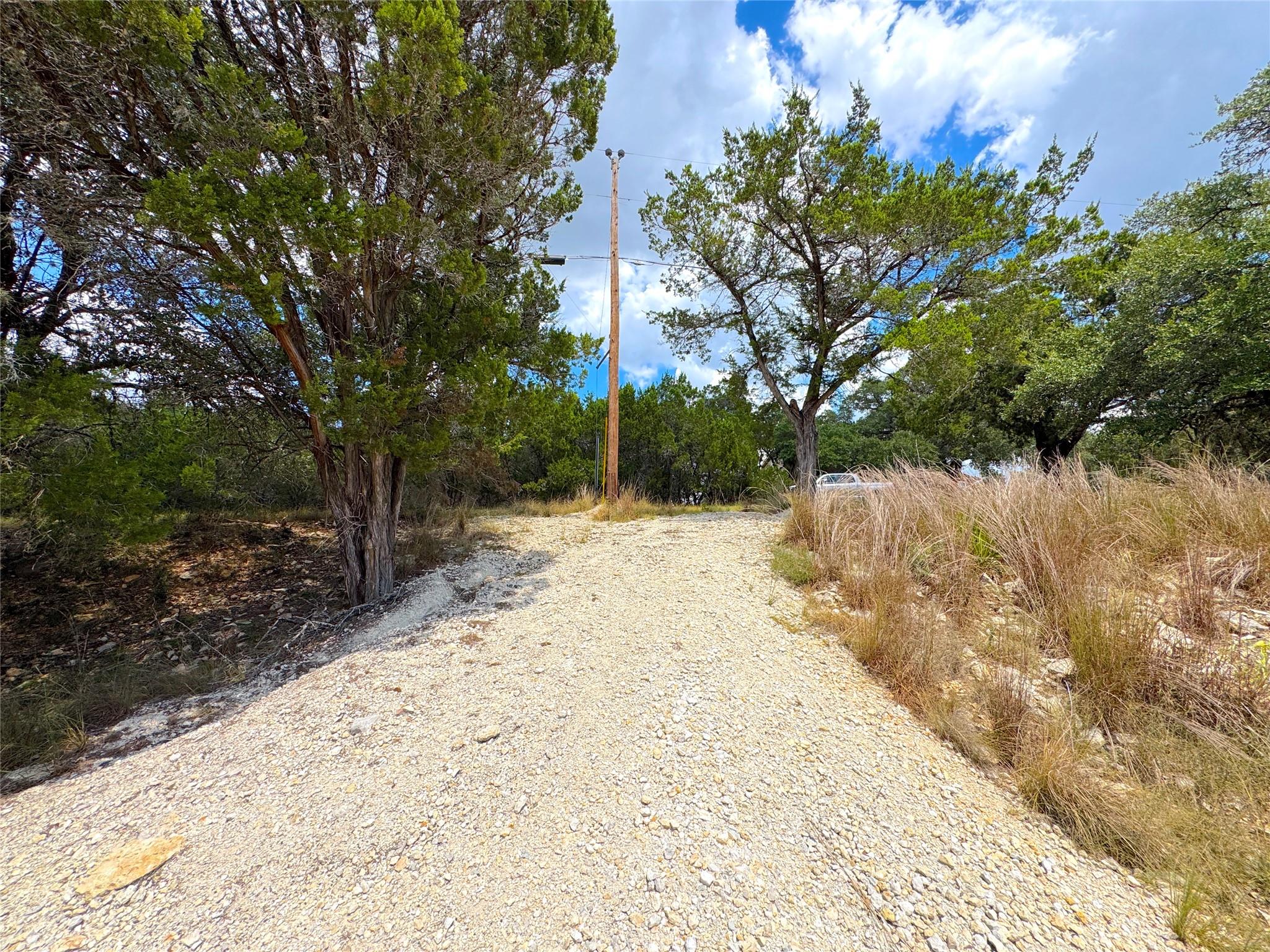 Image 12 of 16 For 861, 881 Riviera Dr