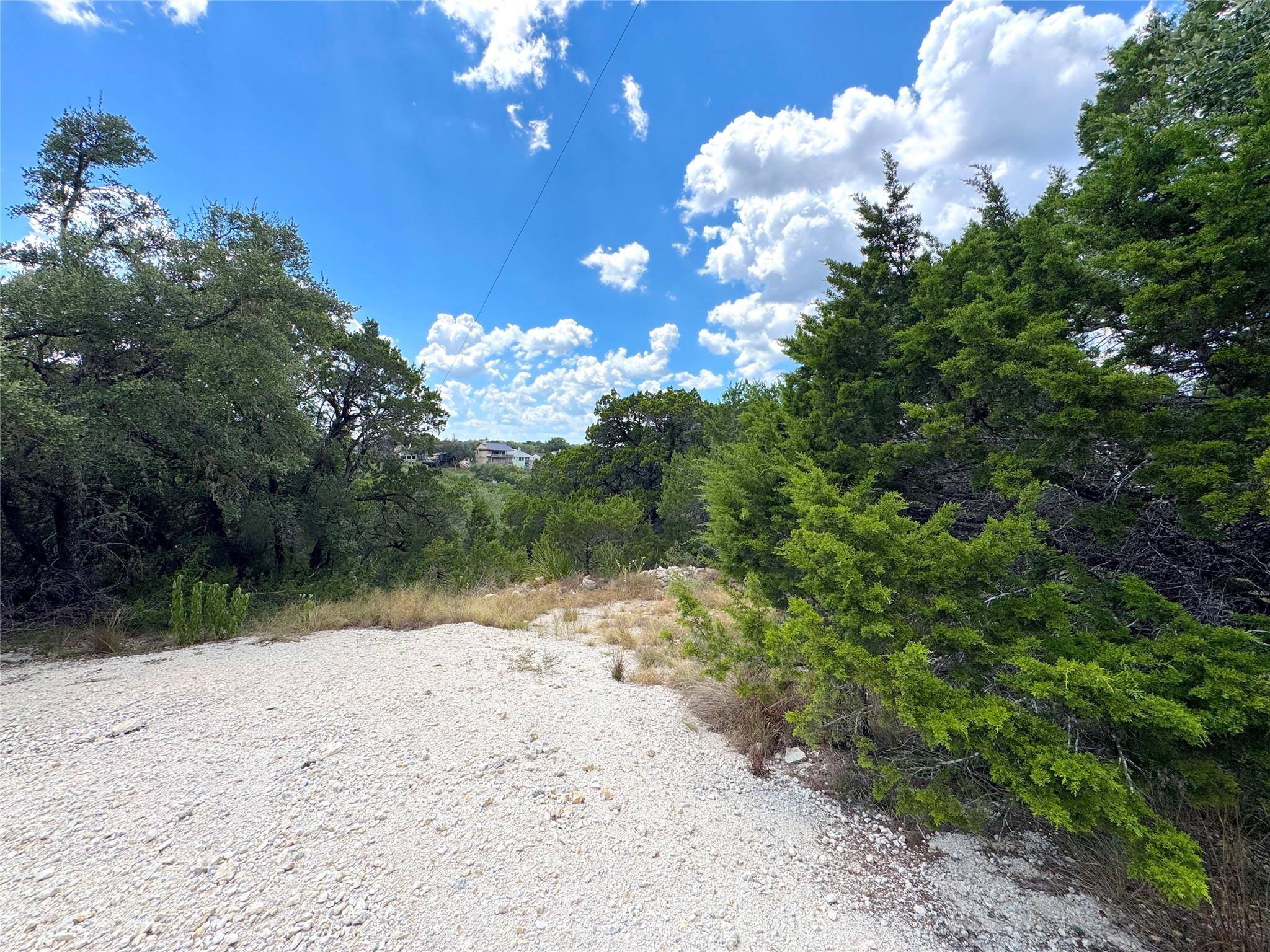 Image 15 of 16 For 861, 881 Riviera Dr