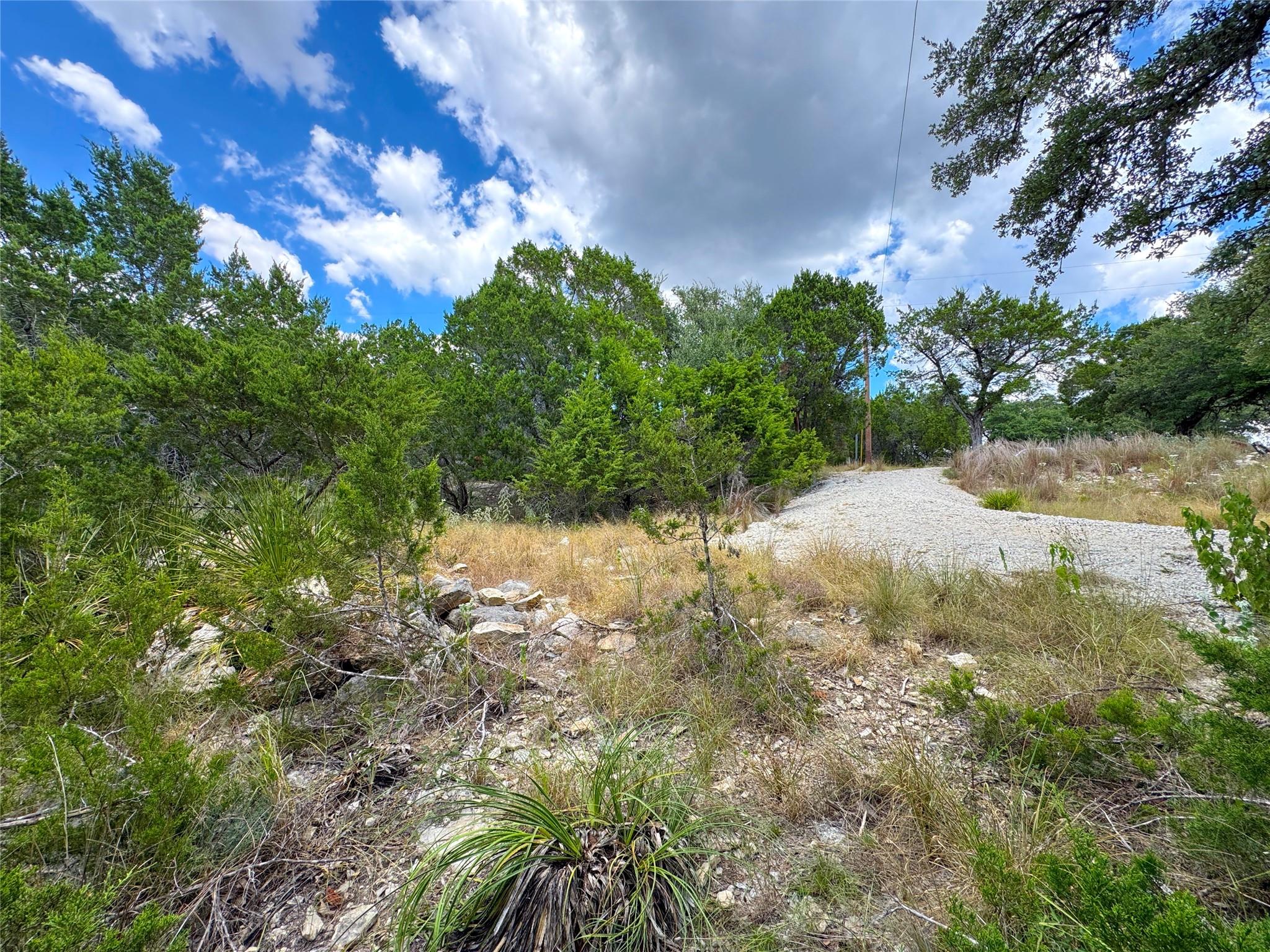 Image 8 of 16 For 861, 881 Riviera Dr