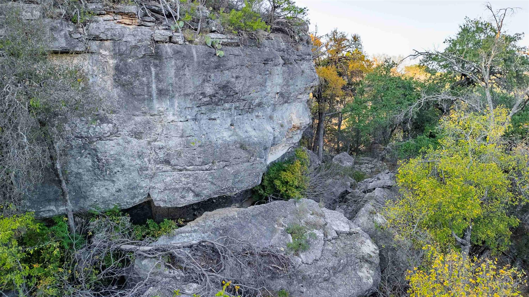 Image 10 of 38 For 8507 Hammett's Crossing