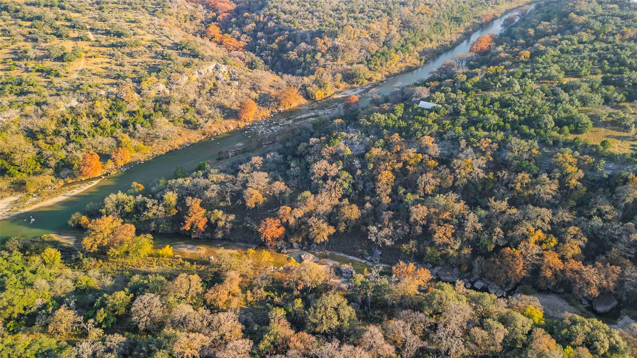 Image 8 of 38 For 8507 Hammett's Crossing