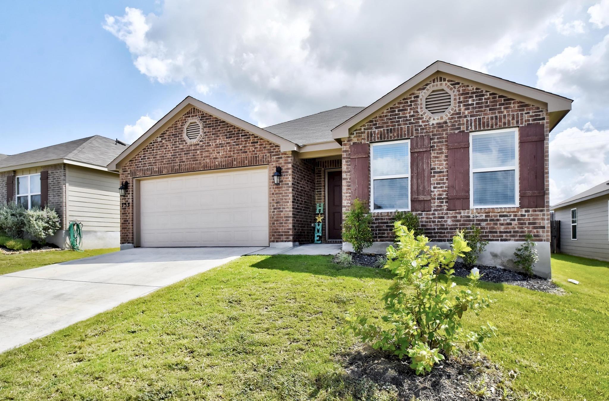 Details for 733 Peak Pl , Seguin, TX 78155