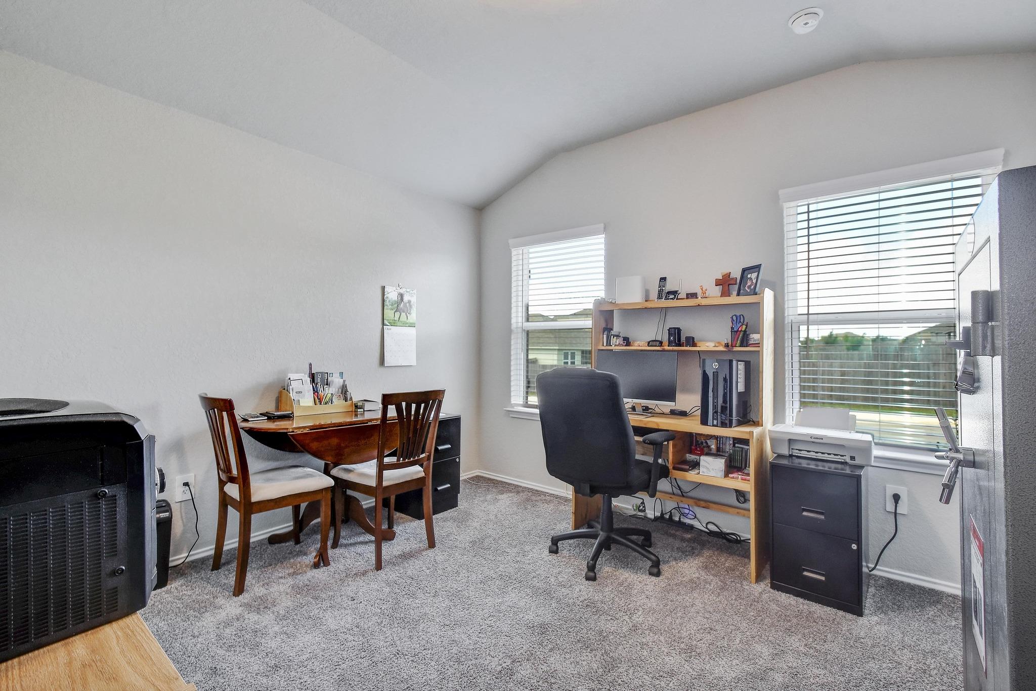 Image 13 of 25 For 733 Peak Pl 