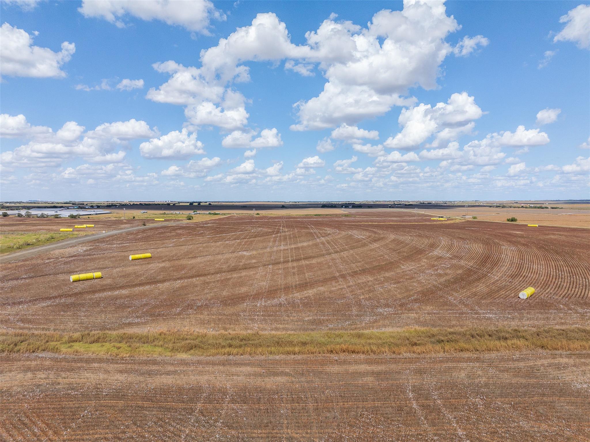 Image 20 of 35 For 000 Wells Ln