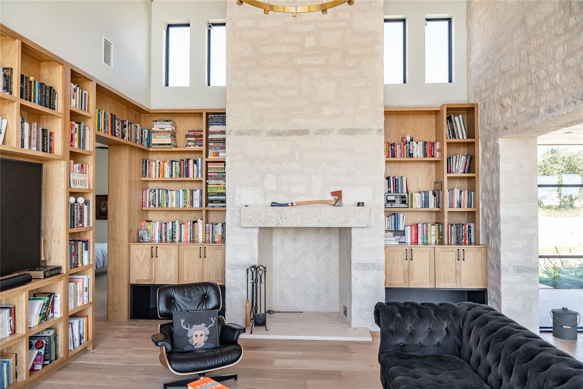 Image 13 of 40 For Lot 108 Oryx Cv