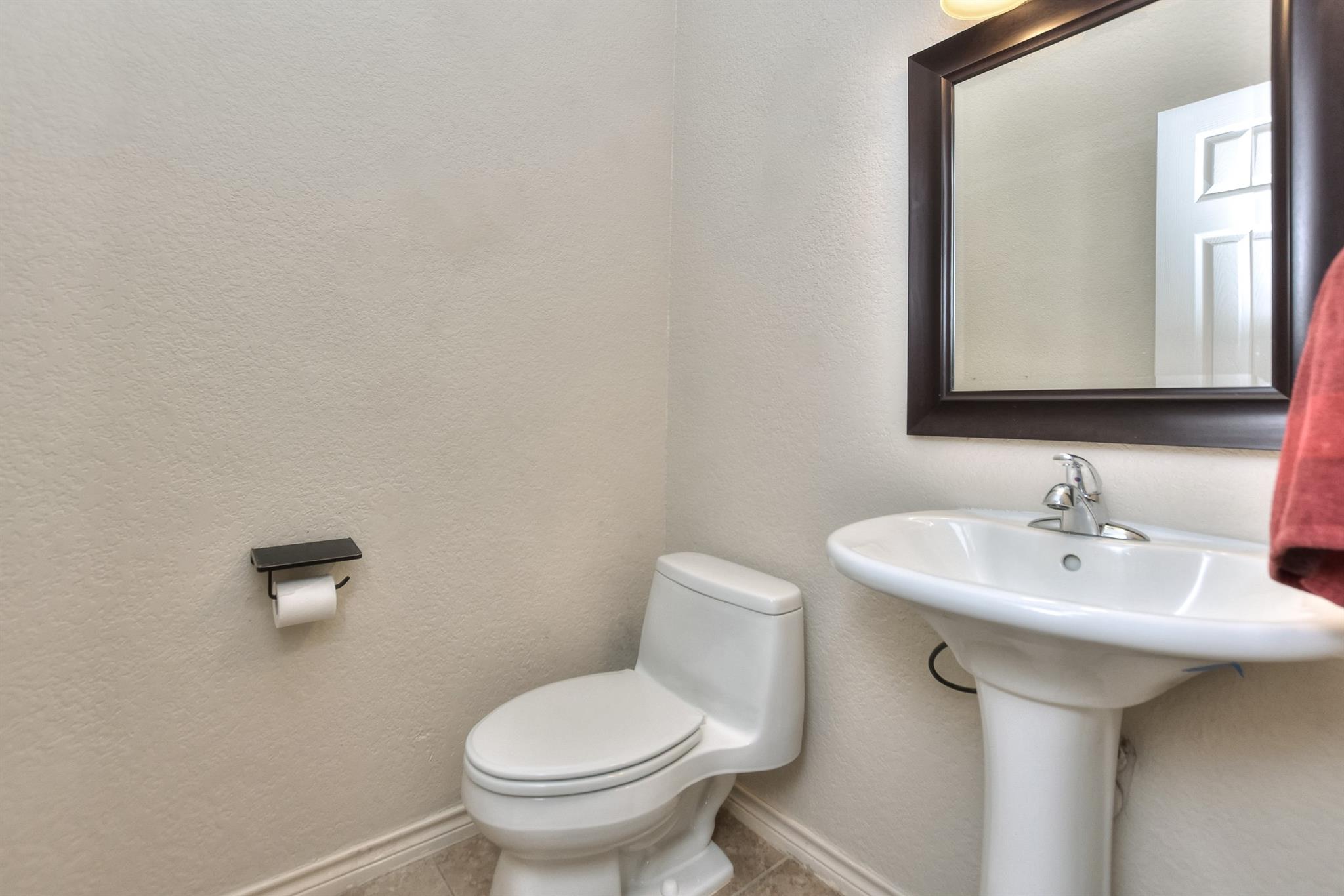 Image 15 of 40 For 9807 Nepal Cv