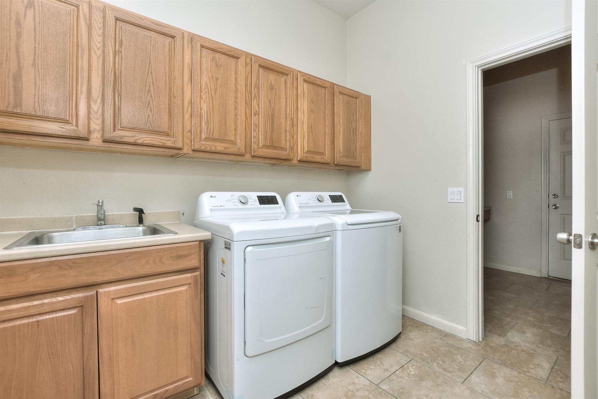 Image 16 of 40 For 9807 Nepal Cv