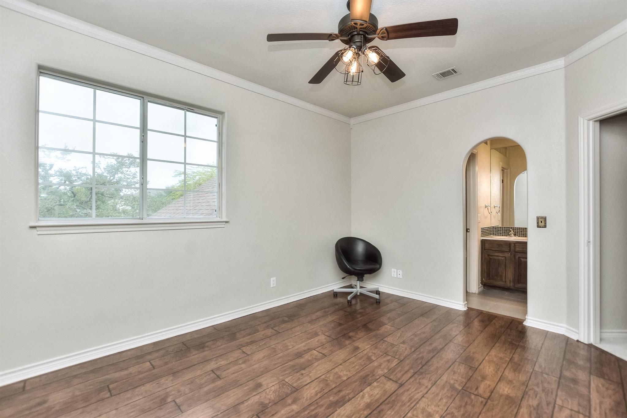 Image 22 of 40 For 9807 Nepal Cv